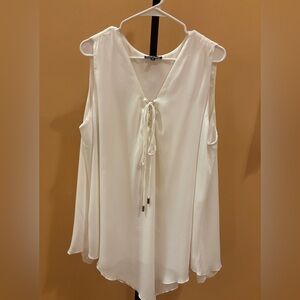 The Pyramid Collection 2X ivory Sleeveless Top Cross-Lace Neck Flirty Sexy